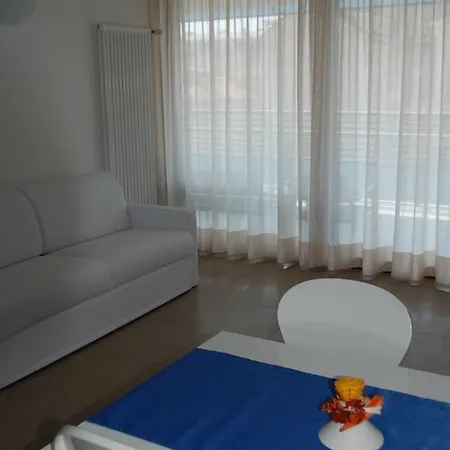 Aparthotel Tiziano Grado